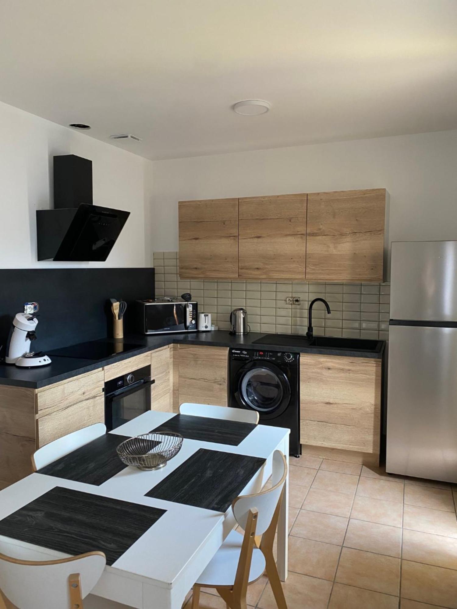 Tres Bel Appartement ! Saleilles Eksteriør bilde